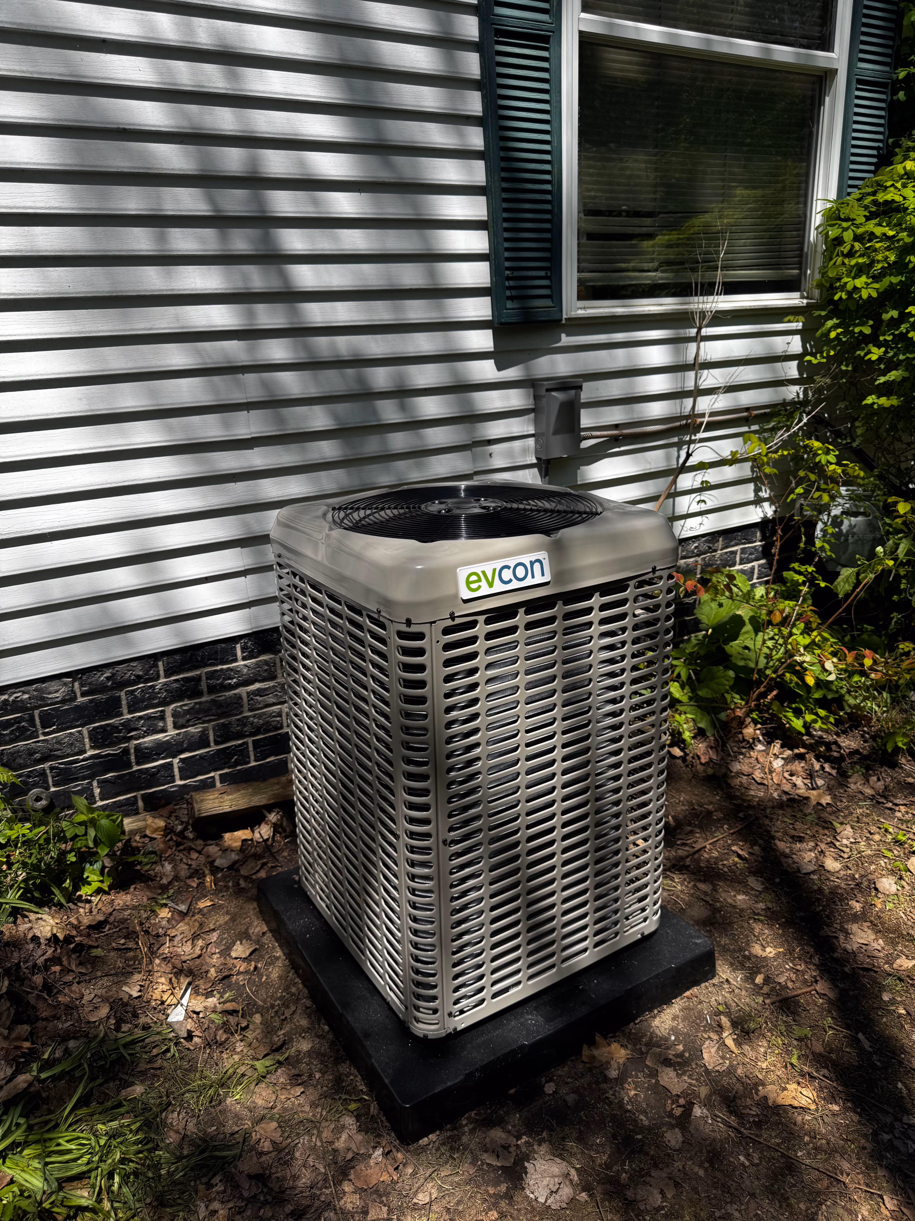 Old R-22 Leak Leads to a Full AC Replacement with Evcon