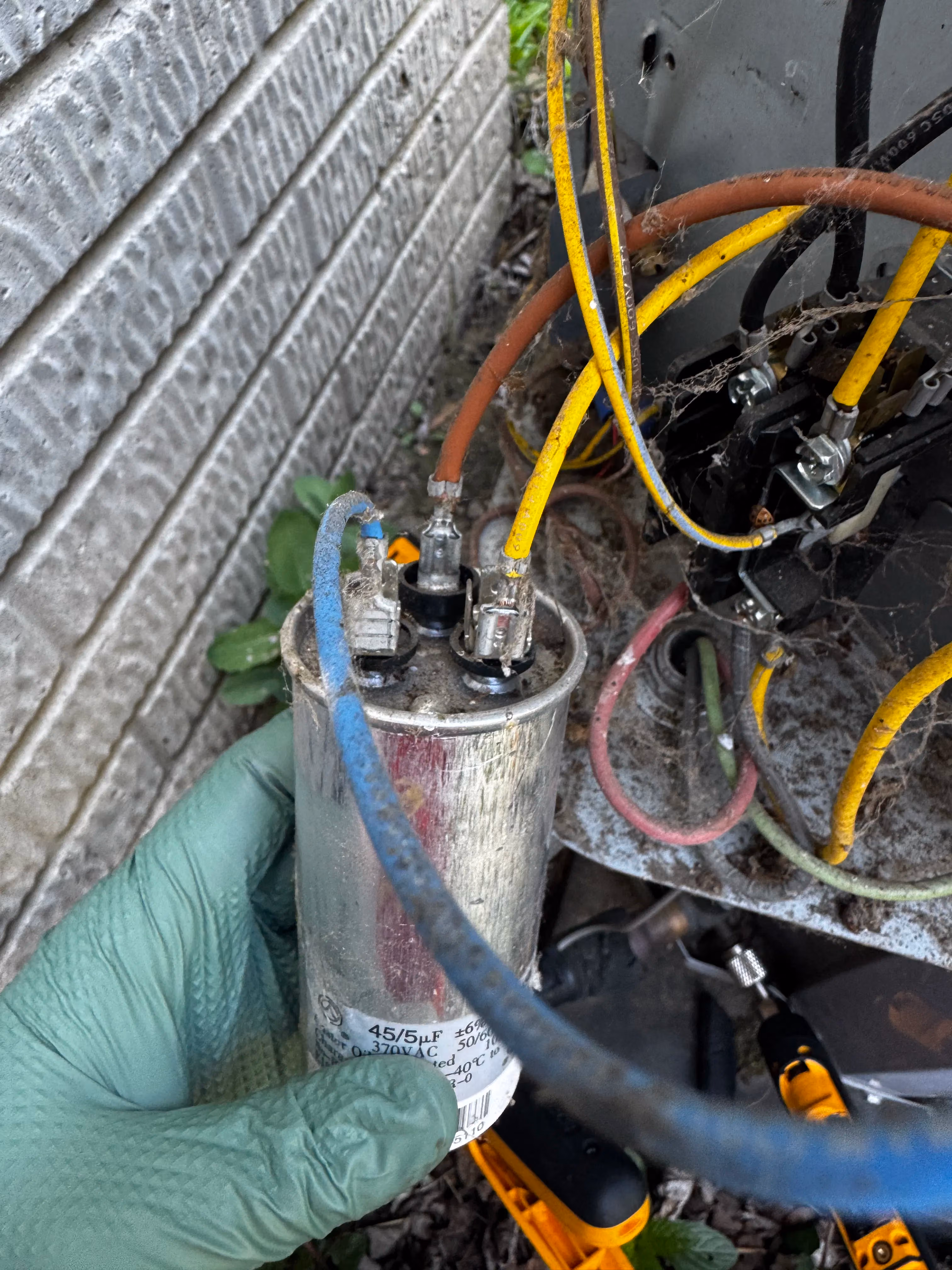 AC Not Keeping Up? It Might Be More Than One Problem